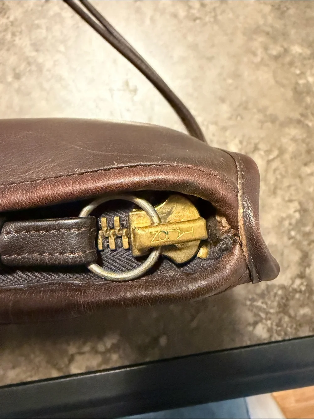 Vintage 70s COACH  Brown Leather Shoulder Bag New York  City